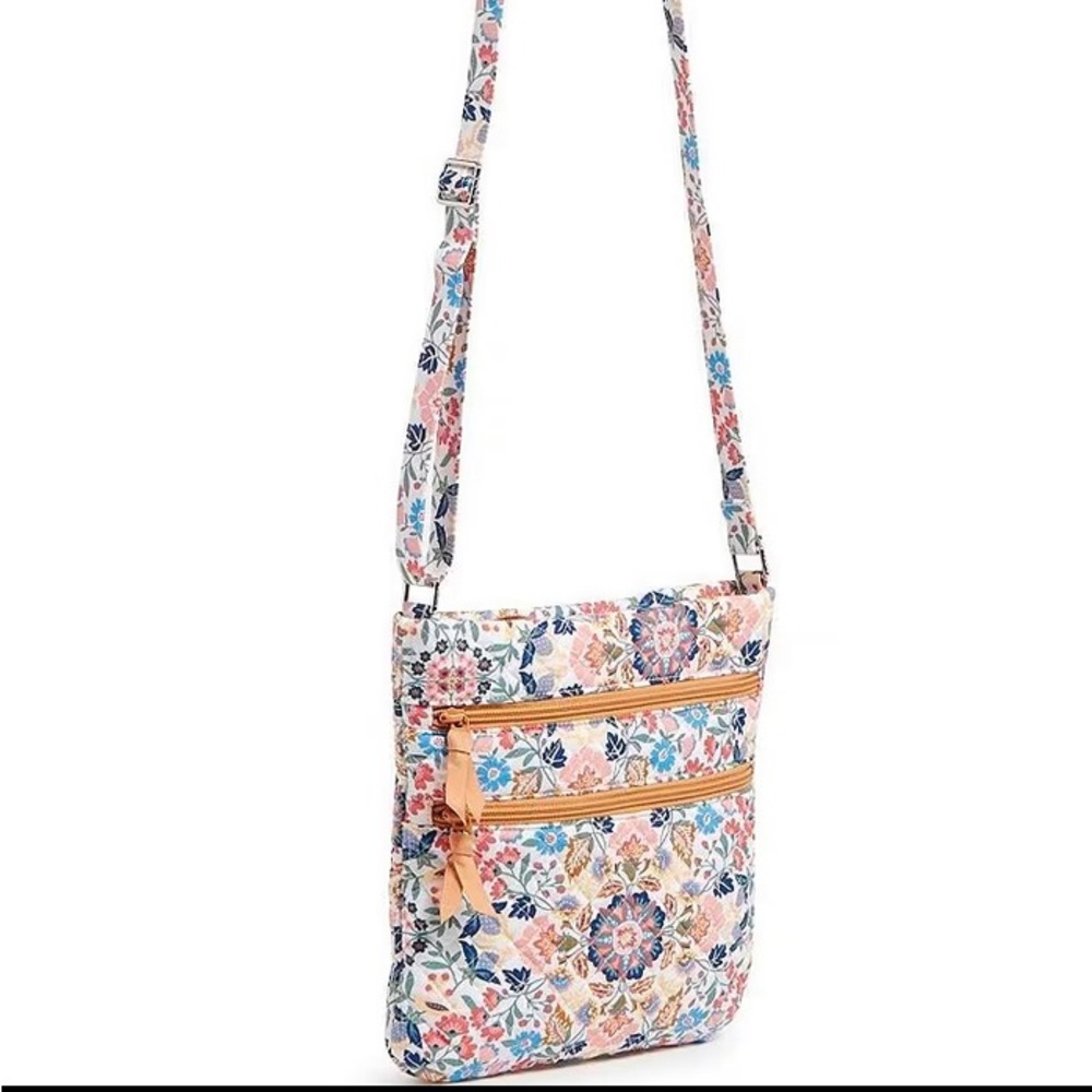 Vera Bradley Triple Zip Hipster